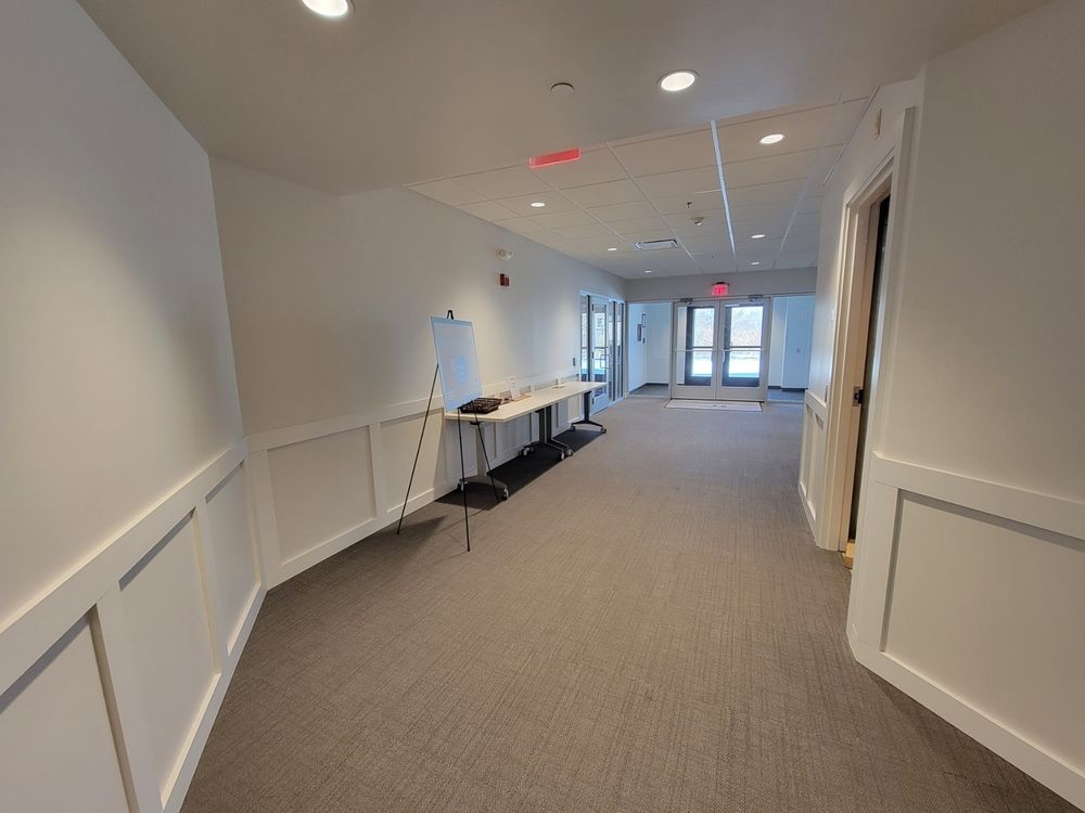 Route 1 Office Building: 18 Washington St, Foxboro, MA 02035
